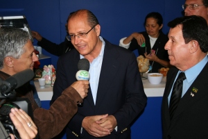 Geraldo Alckmin dá entrevista ao canal Terra Viva na FEILEITE 2010